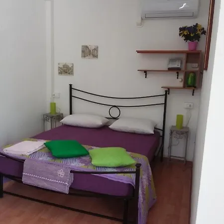 Estella Piccolo Borgo Gasthuis